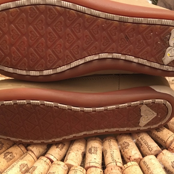 Sz5 ROXY “black diamond low” Tan suede Leather w/faux shearling. Velcro closure. - Picture 4 of 6